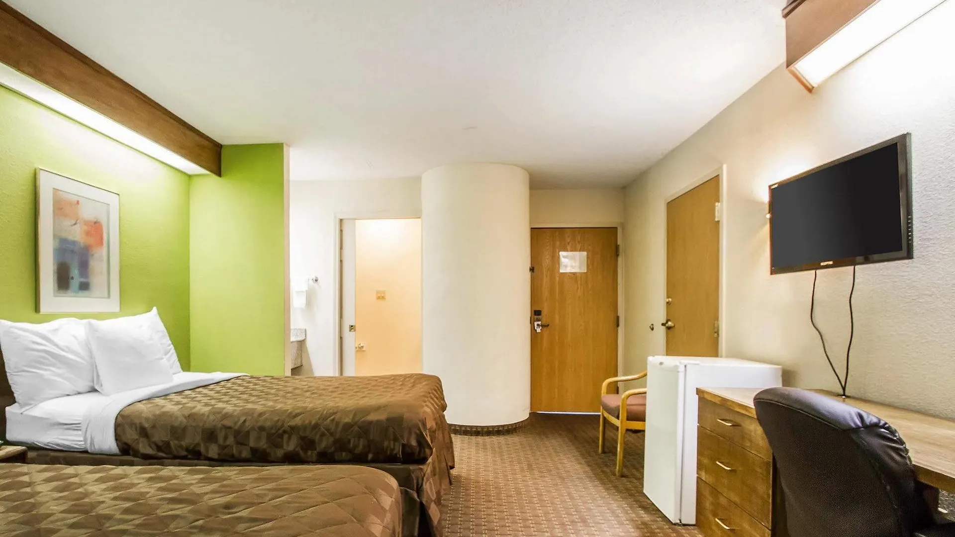 Classic Inn By Oyo I- 240 Near Memphis Airport Hotel