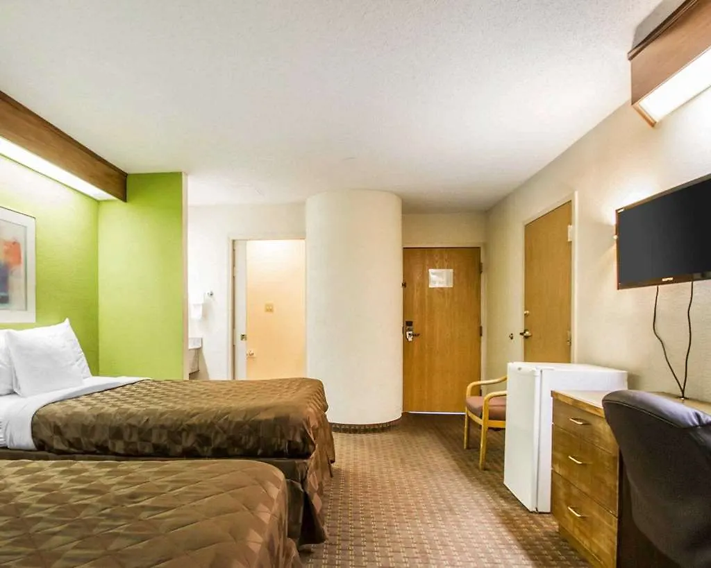 Classic Inn By Oyo I- 240 Near Memphis Airport 2*,  United States