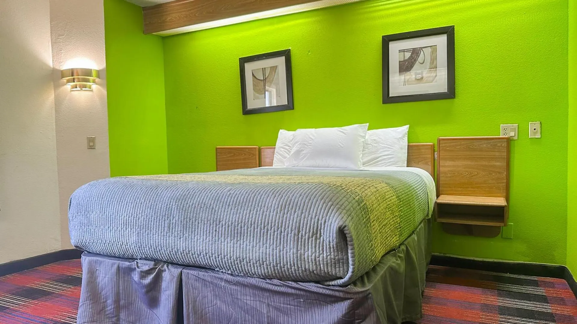 Classic Inn By Oyo I- 240 Near Memphis Airport 2*,  United States