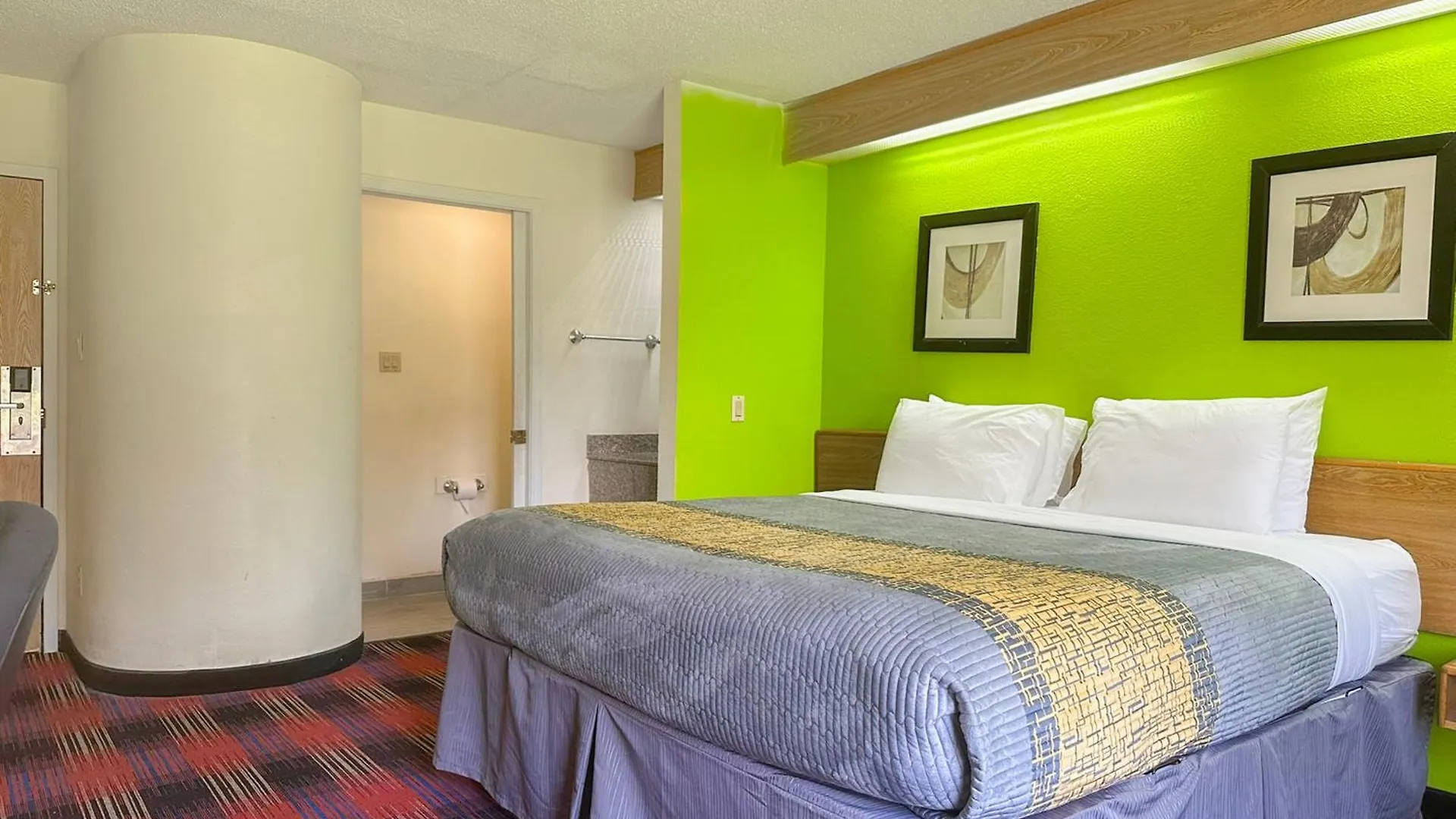 ** Hotel Classic Inn By Oyo I- 240 Near Memphis Airport United States